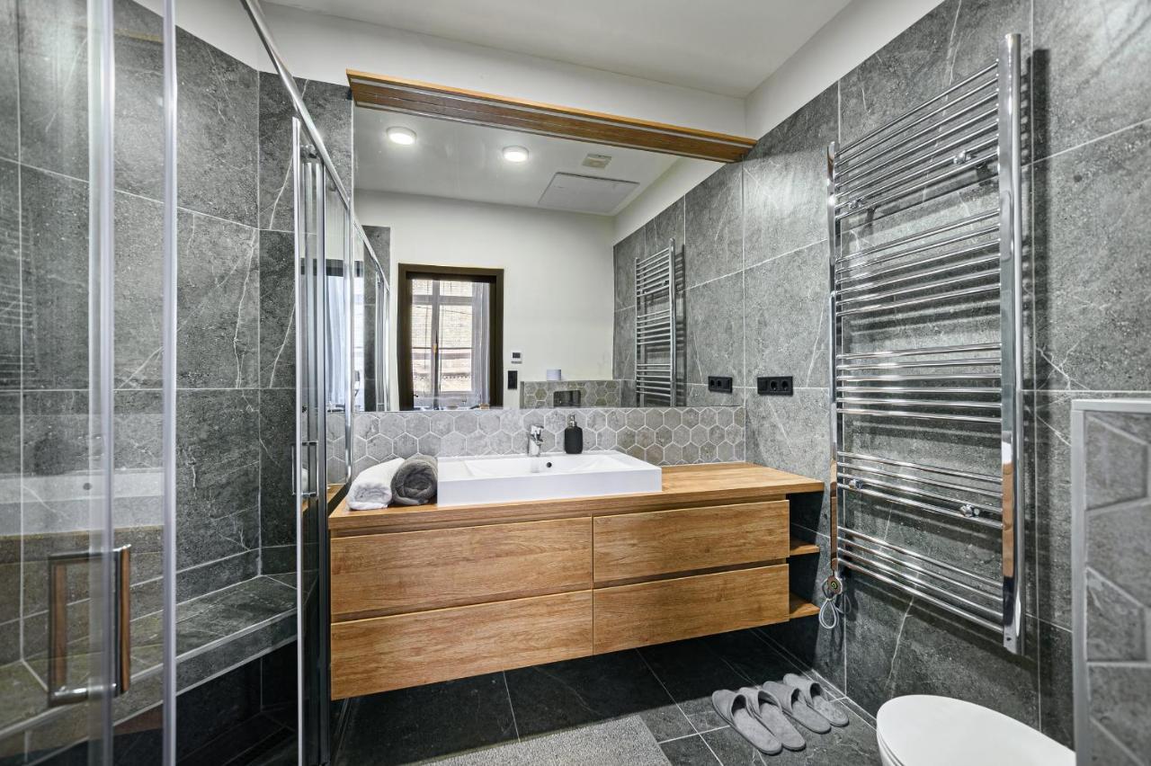 Luxurious & Spacious Central Apartment In The Kertesz Street Budapest Exterior foto