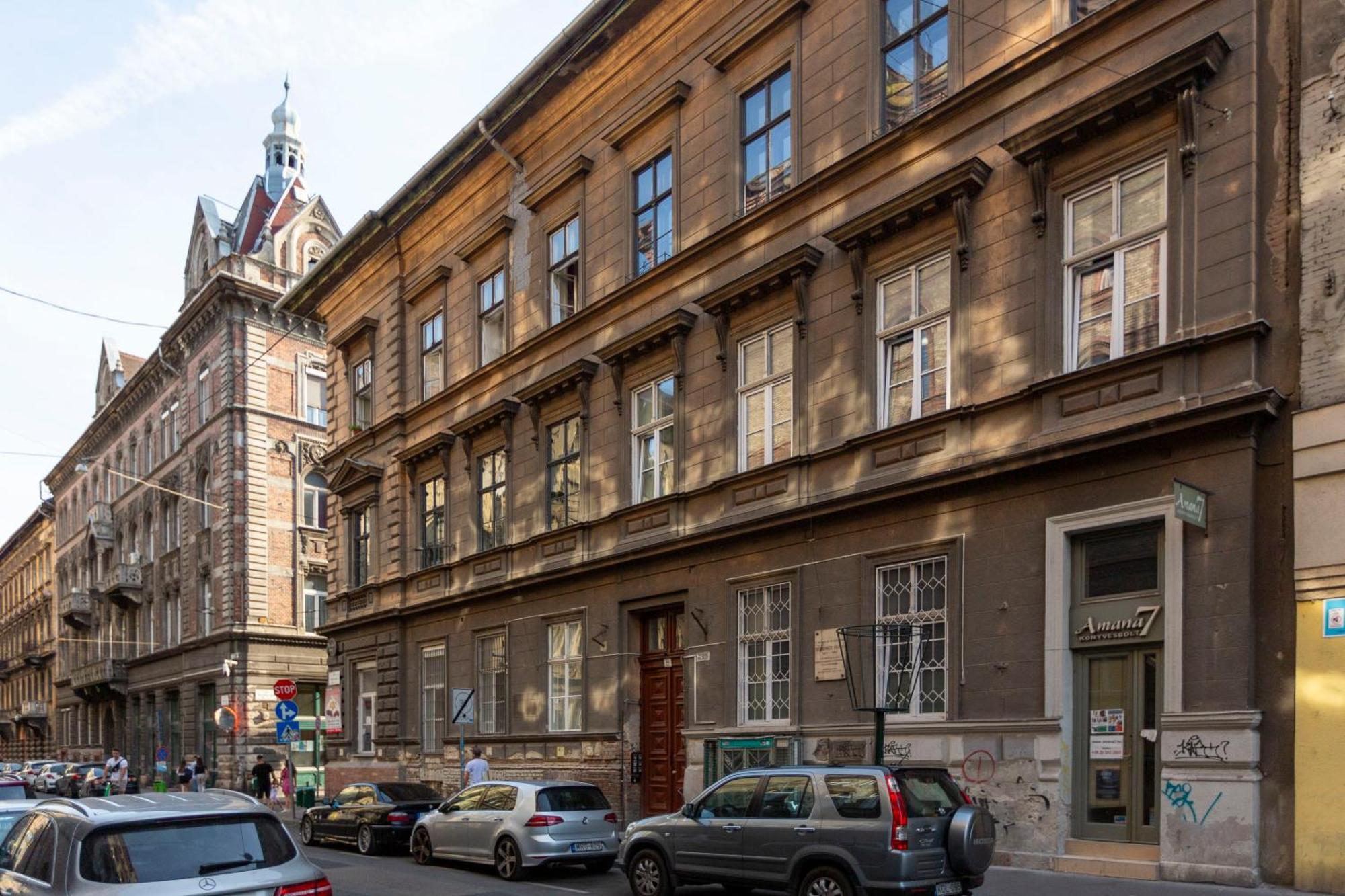 Luxurious & Spacious Central Apartment In The Kertesz Street Budapest Exterior foto